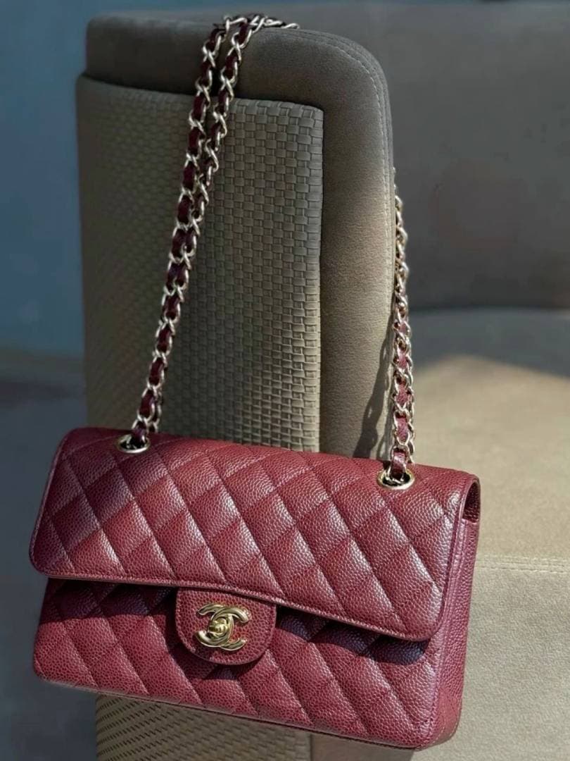 Chanel_Jumbo_Wine_ShoulderBag_With_OriginalBox_DustCover